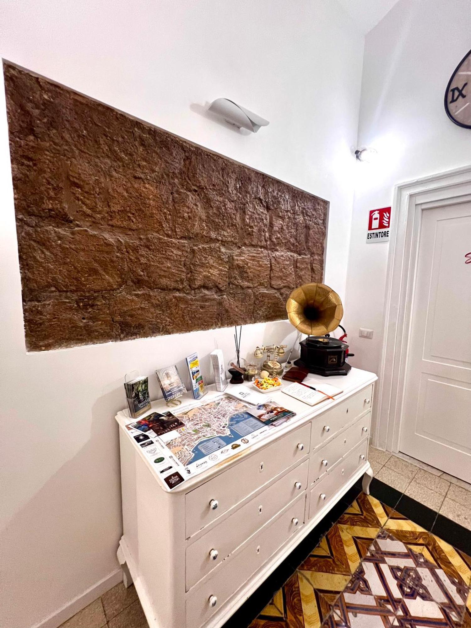 Suite Scarlatti ナポリ エクステリア 写真